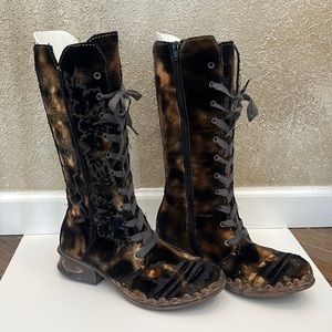 Rovers Boots mid calf Velvet  39 size 8 1/2